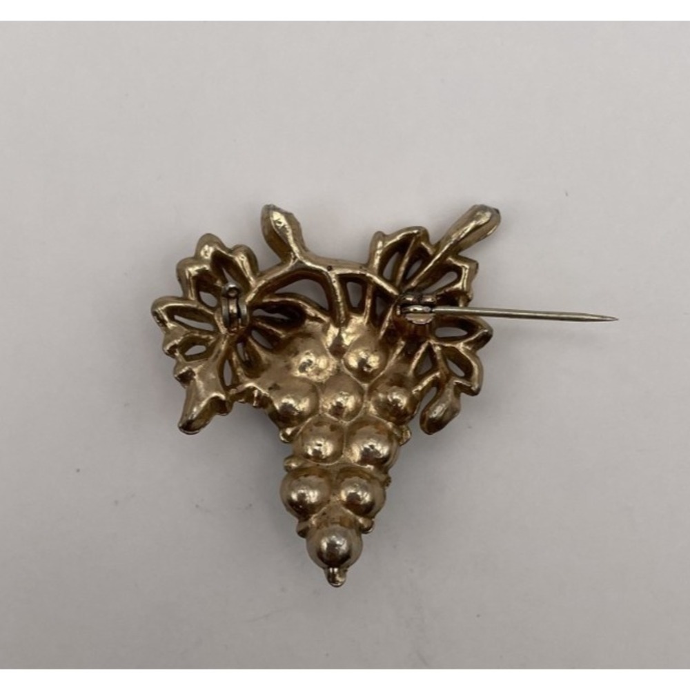 Vintage Grape Brooch Blue Cluster Figural Pin - Picture 5 of 5